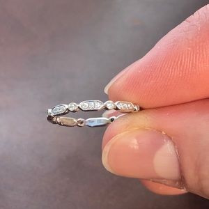 Mini geometric diamond stackable ring.